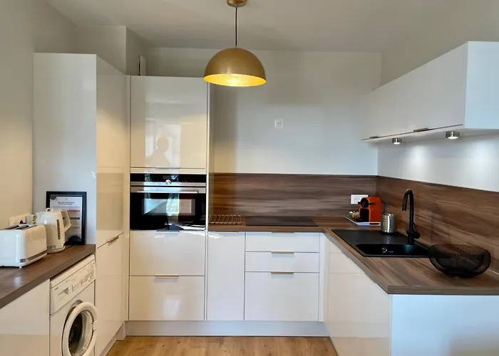 The Ammonite Sea View With Large Balcony *