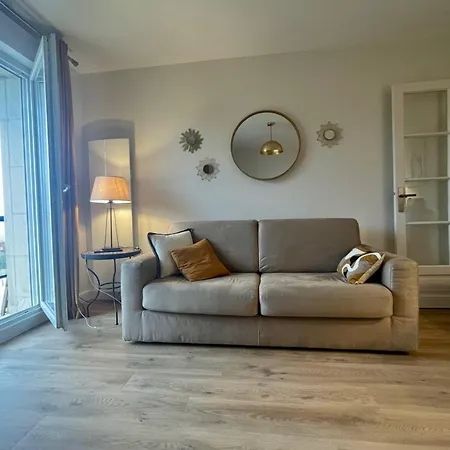 The Ammonite Sea View With Large Balcony Apartment